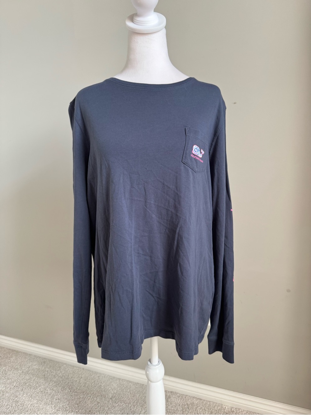 Vineyard Vines Charcoal Long Sleeve Tee with Pink & Blue Whale - Picture 2 of 8